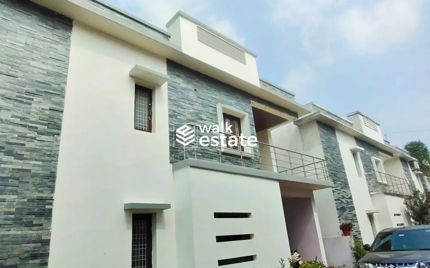 Duplex Villa for sale in Bhimavaram Kumudavalli
